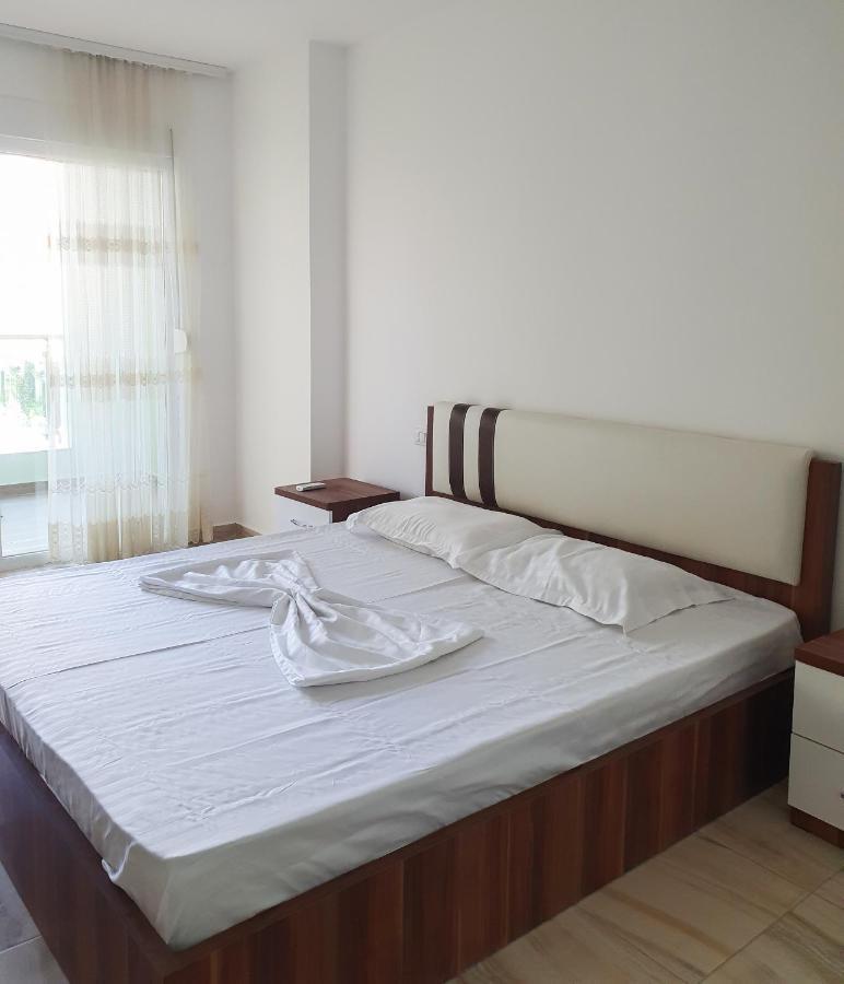 Low Cost Hotel Kosova Shëngjin Екстериор снимка