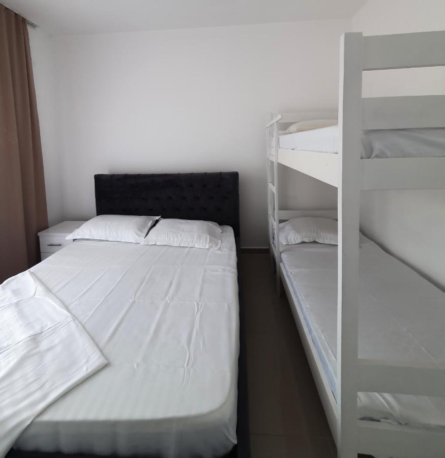 Low Cost Banesa Kosovare Shëngjin Екстериор снимка